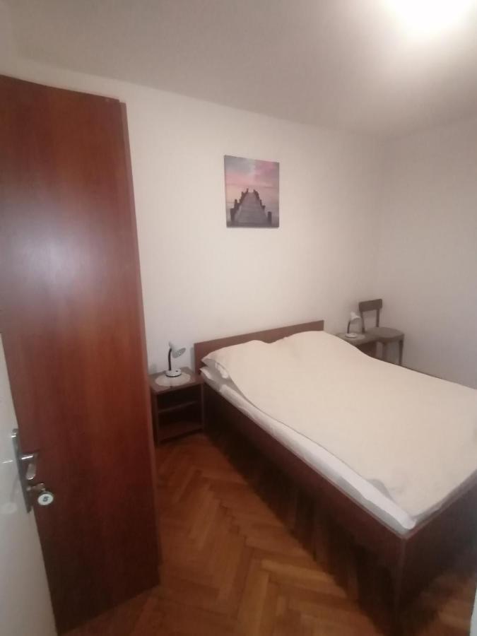 Marina Apartment End Rooms เวลาลูกา ภายนอก รูปภาพ